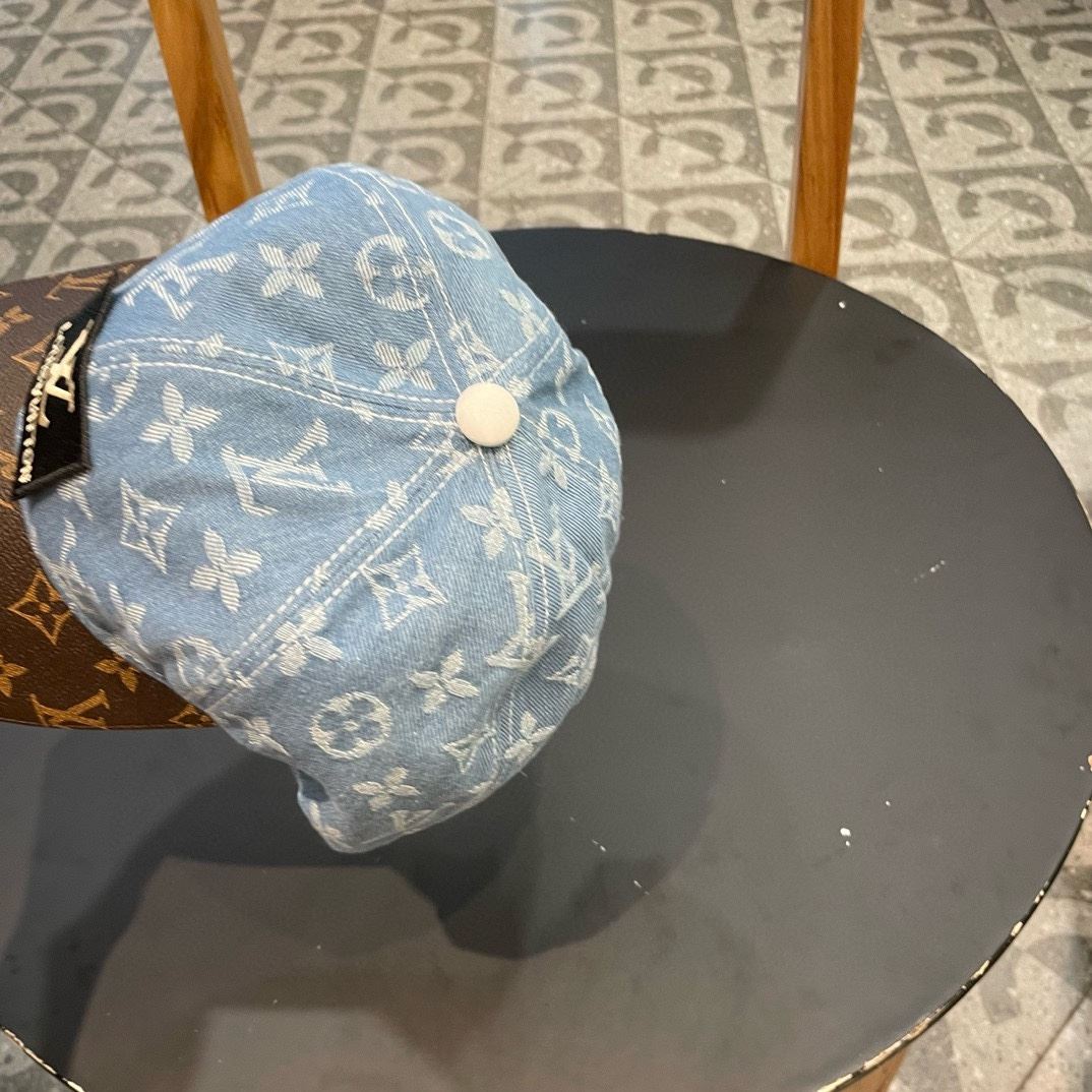 Louis Vuitton Caps